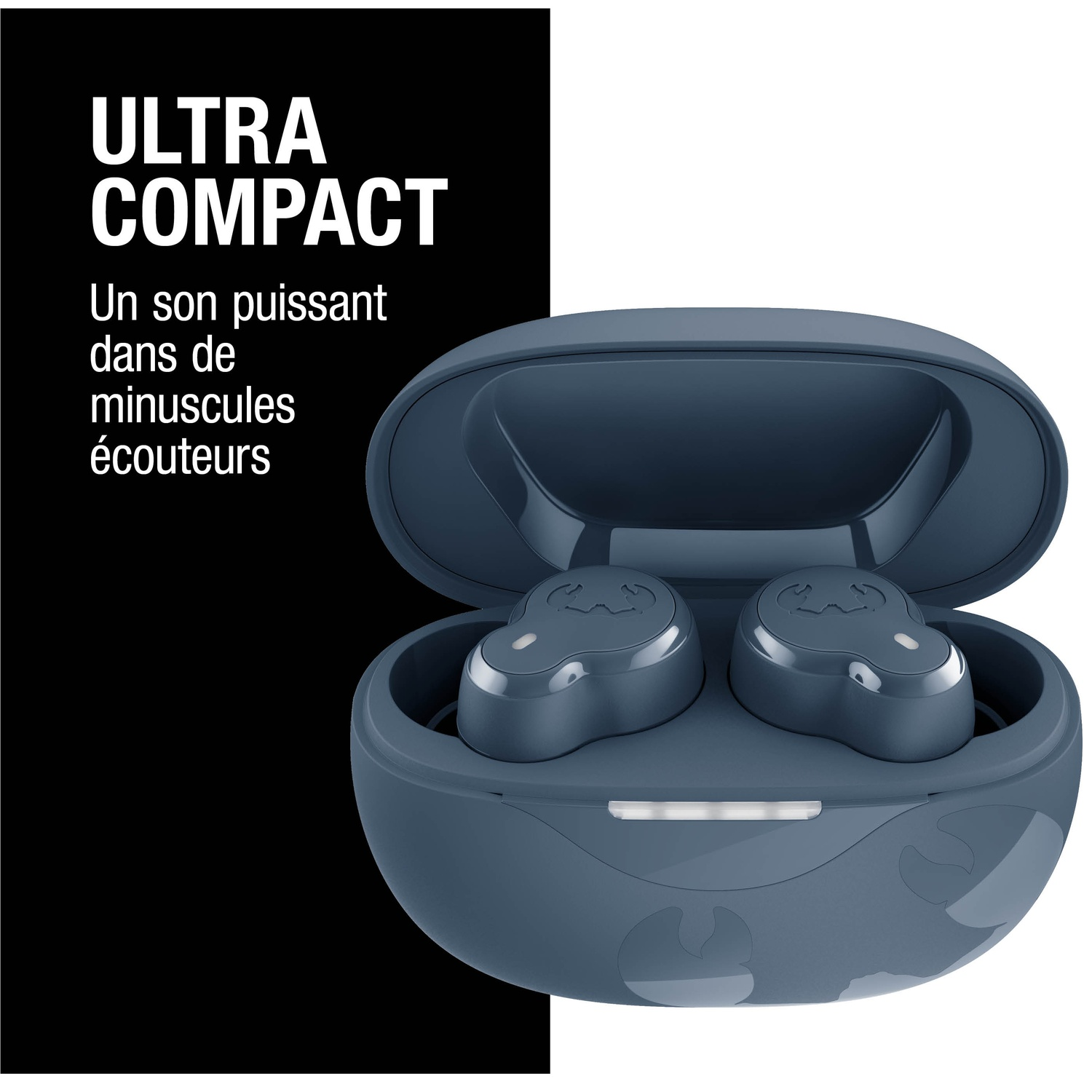Écouteurs intra-auriculaires bleus dans un étui de chargement ouvert avec texte.