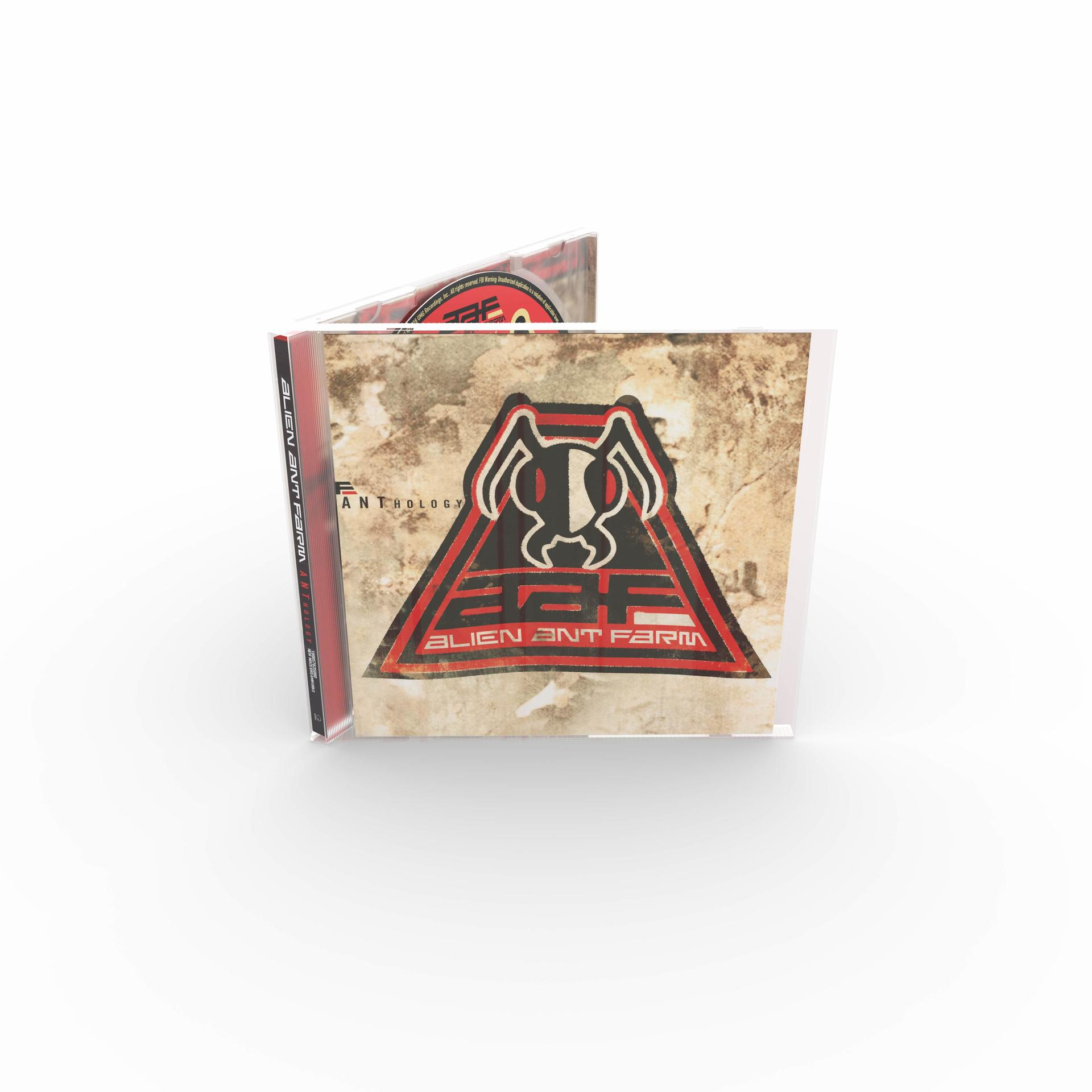 Cd-hoes met het Alien Ant Farm logo en de titel 'Anthology'.