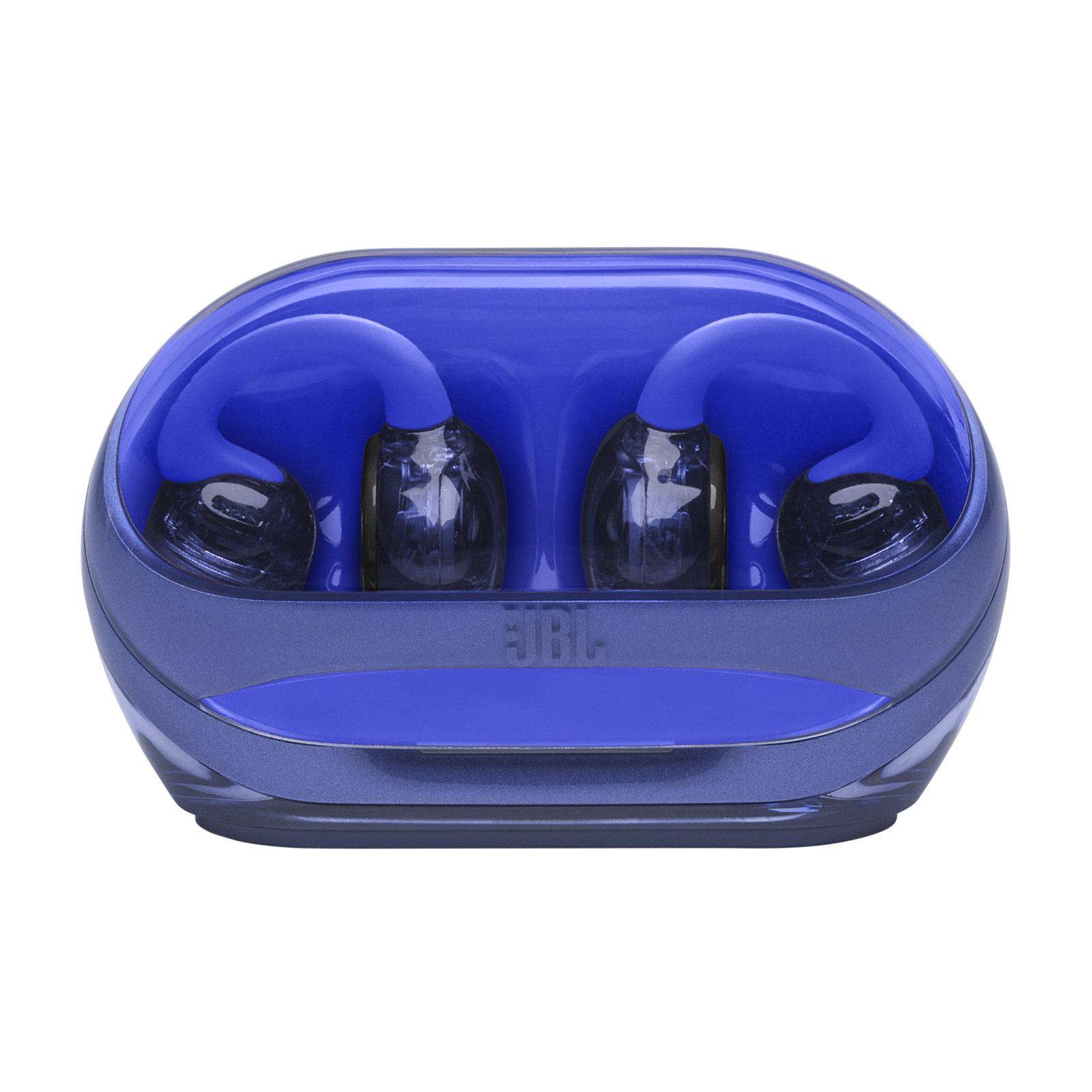 Niebieskie słuchawki bezprzewodowe w przezroczystym etui ładującym z logo JBL.