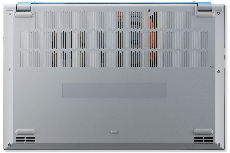 Laptop alsó része szellőzőnyílásokkal és csavarokkal.