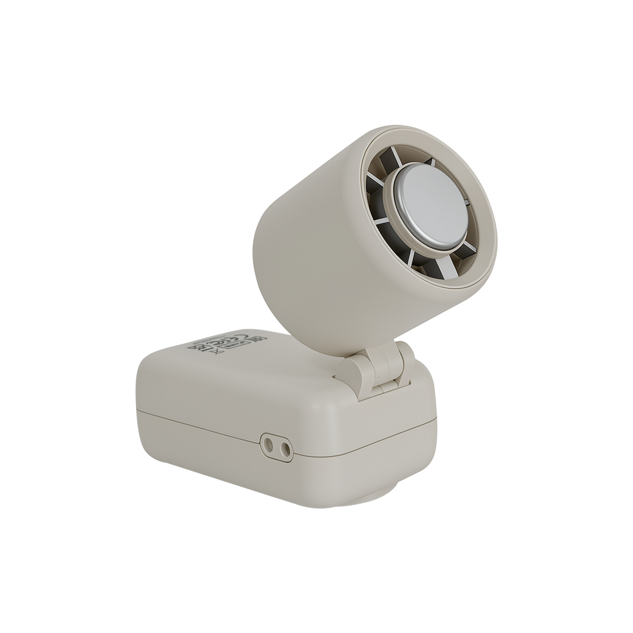 Egy kis, bézs színű, ezüst középrésszel ellátott ventilátor, zsanérra szerelve.
