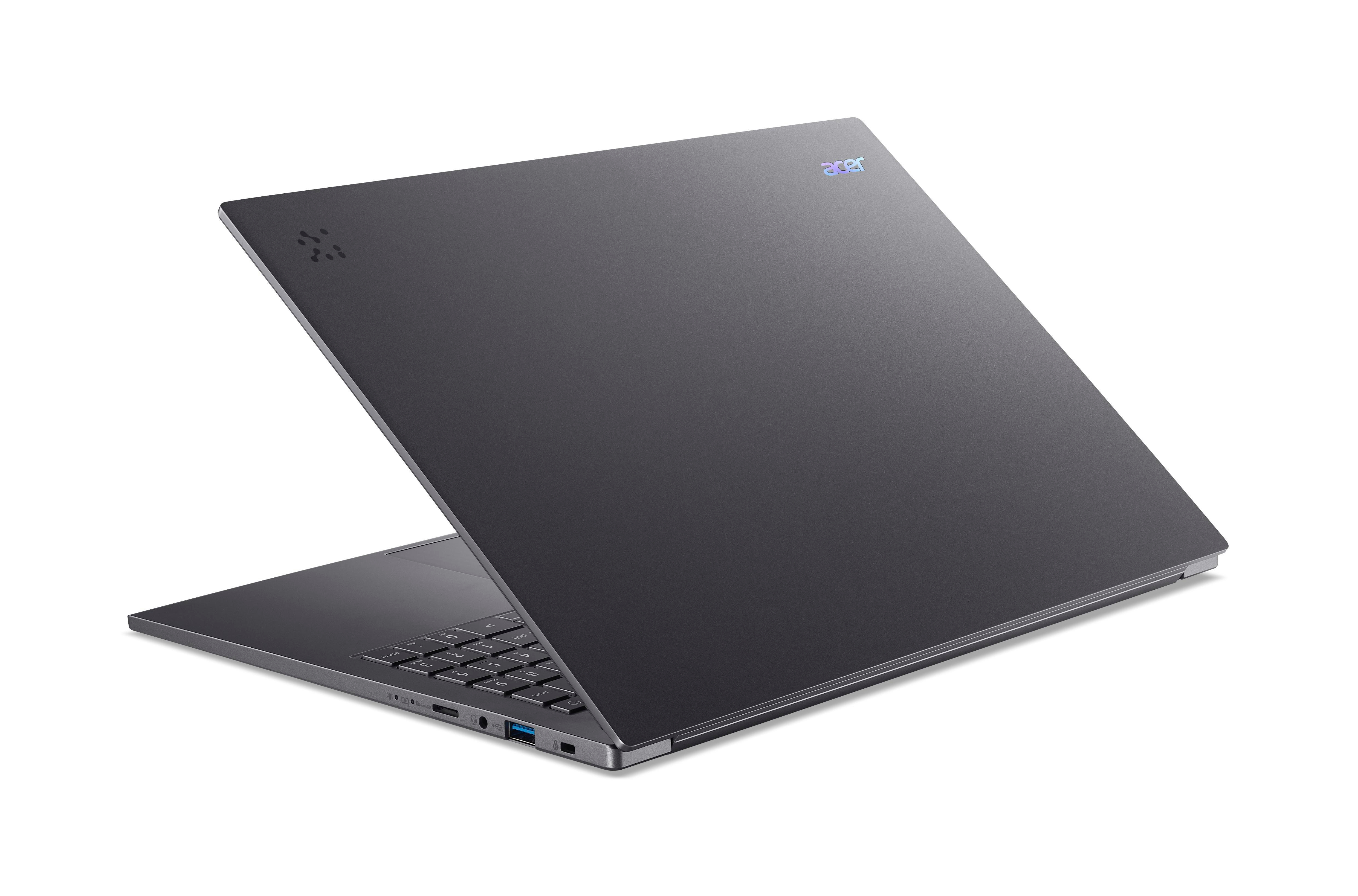 Ein geschlossener, dunkler Acer Laptop mit Logo und Tastaturansicht.