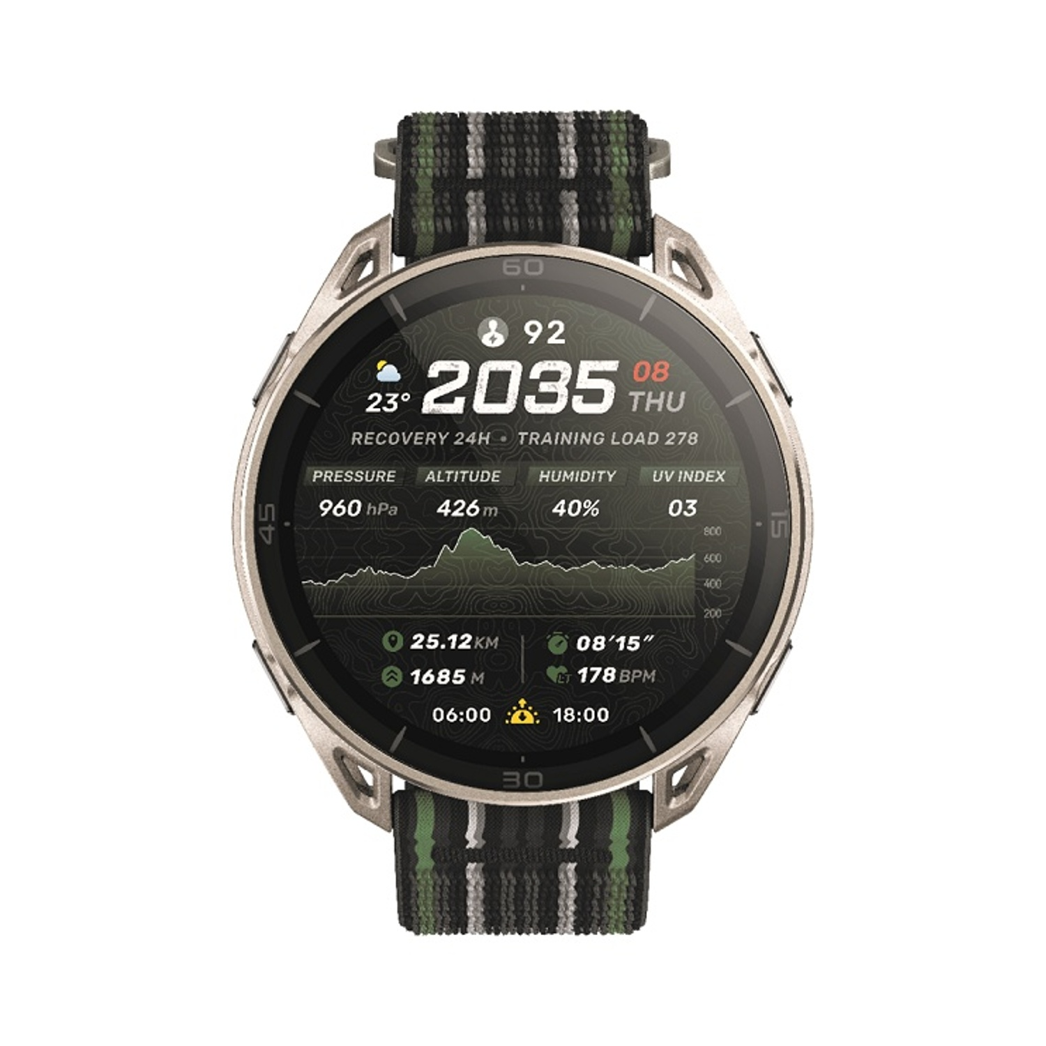 Uno smartwatch con display digitale che mostra ora, meteo e dati fitness. Cinturino a righe verdi e nere.