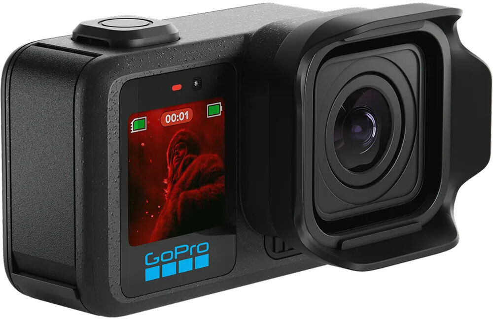 Fekete GoPro kamera objektívvel és kis kijelzővel, amely felvételi időzítőt mutat.