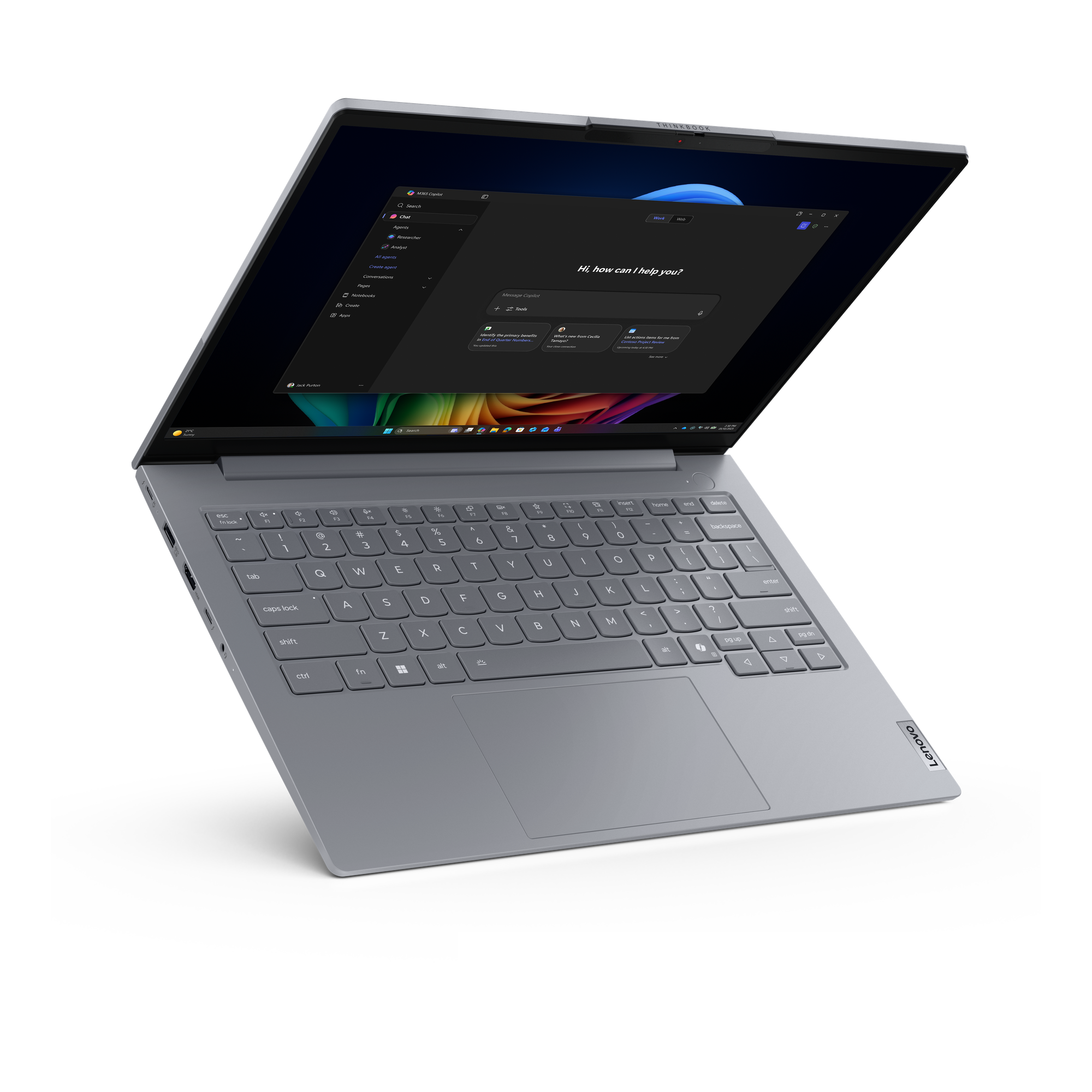 Ein silberner Laptop mit geöffnetem Bildschirm, der eine Benutzeroberfläche zeigt.