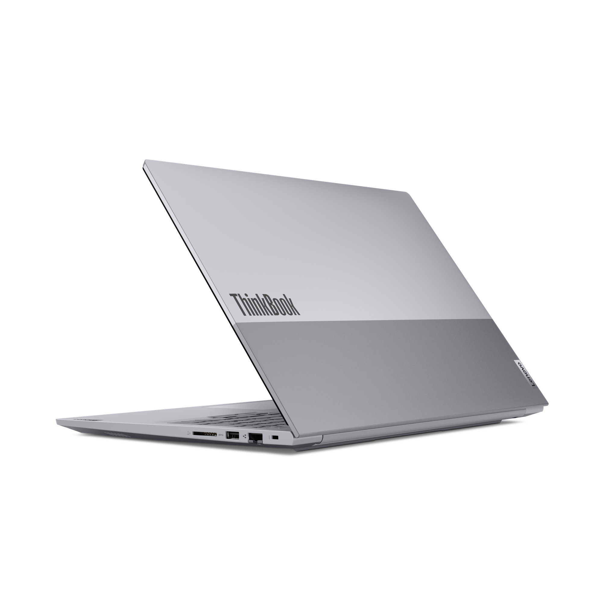 Ein silberner Laptop mit geöffnetem Deckel, Schriftzug "ThinkBook" auf dem Deckel.