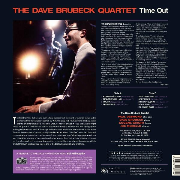 Das Albumcover von The Dave Brubeck Quartet "Time Out" mit einem Pianisten und einem Saxophonisten.