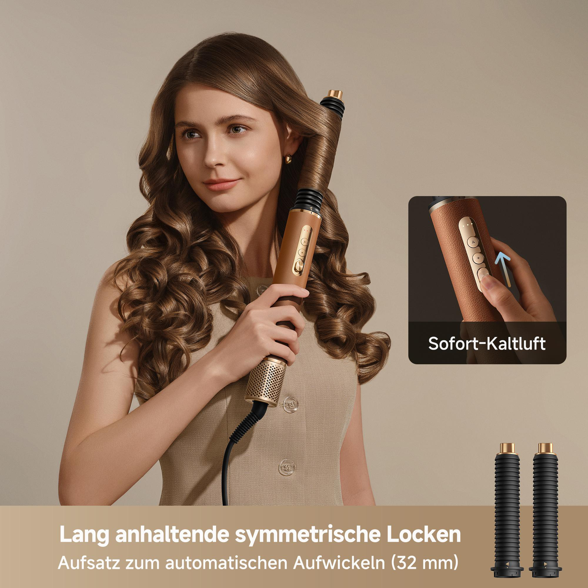 Frau mit Lockenstab mit braunem Griff, der ihre Haare stylt.