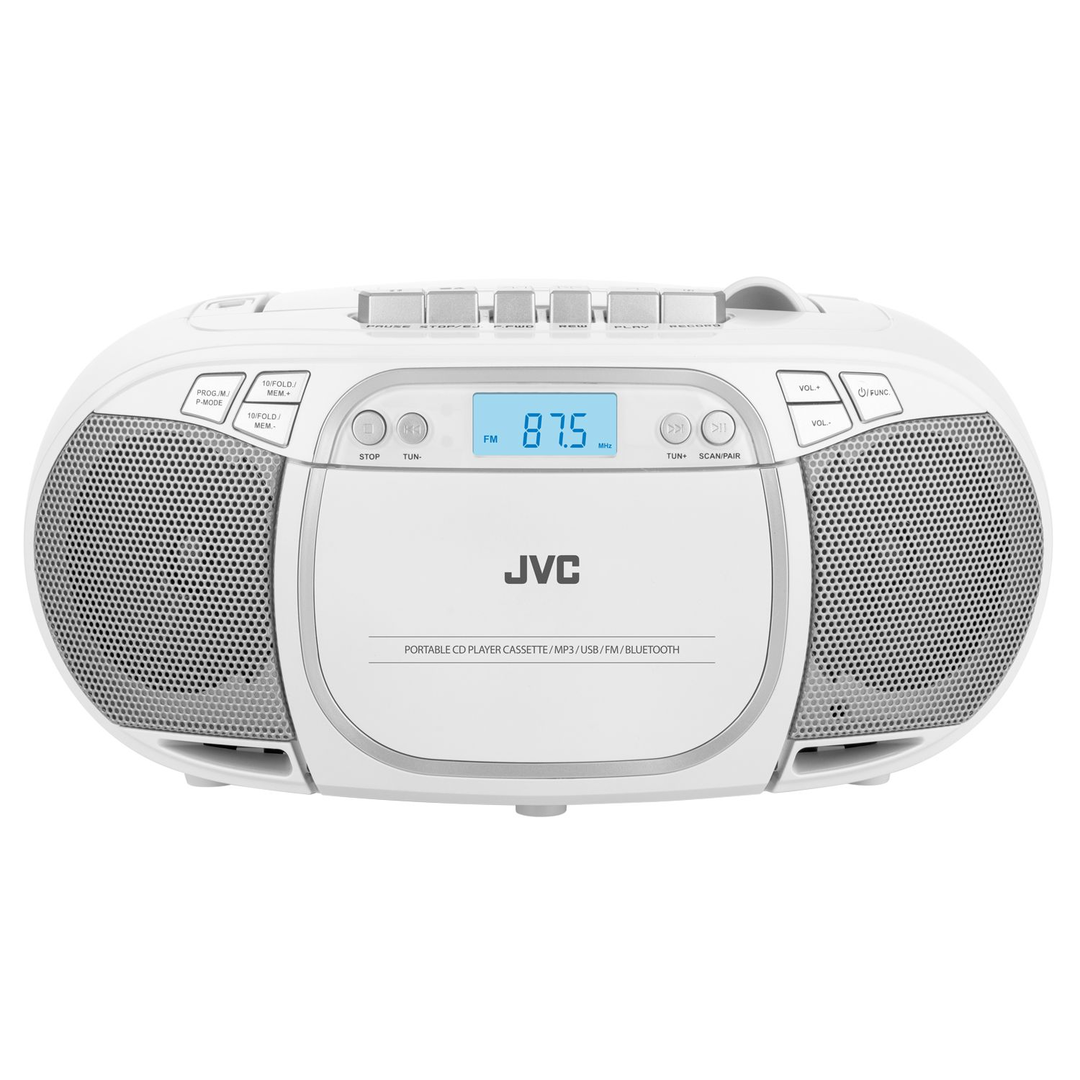 Egy fehér JVC boombox CD-lejátszóval, kazettával, USB-vel, FM-mel és Bluetooth-tal.