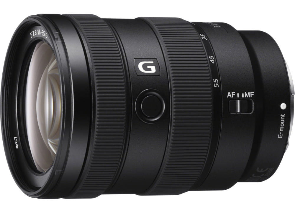 Czarny obiektyw Sony E PZ 16-50mm OSS z przełącznikiem AF/MF i oznaczeniami zoomu.