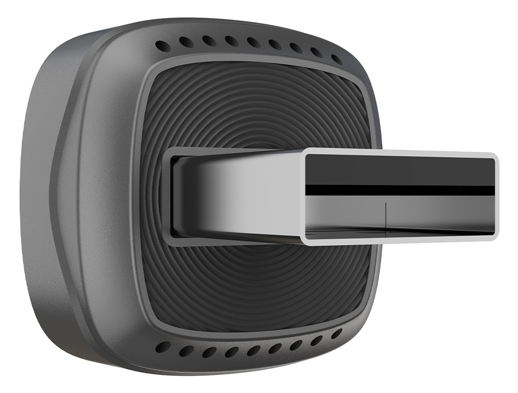 Czarny konektor USB ze srebrną metalową wtyczką na białym tle.