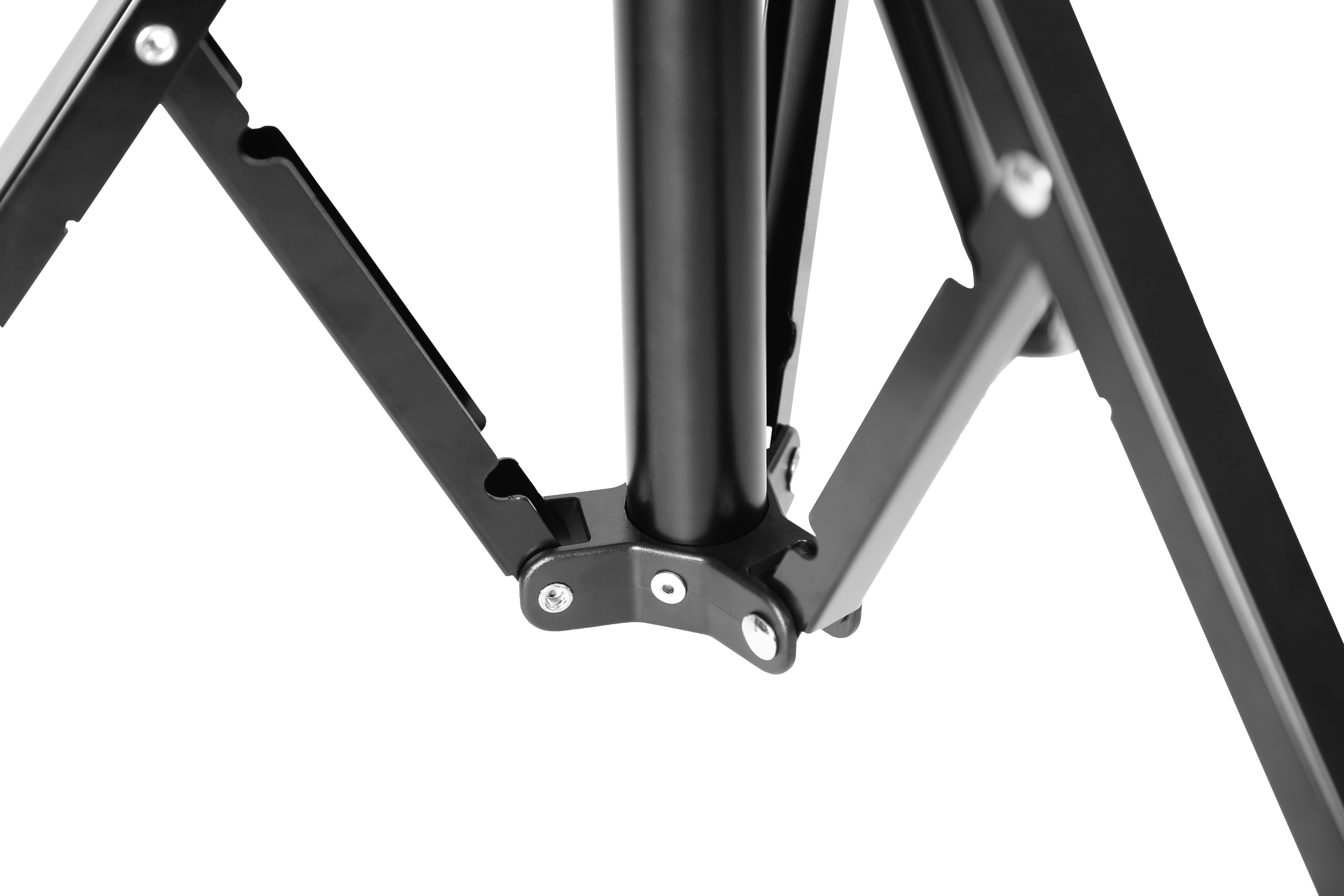 Vidali metal kollu ve merkezi borulu siyah tripod başlığının yakın çekimi.