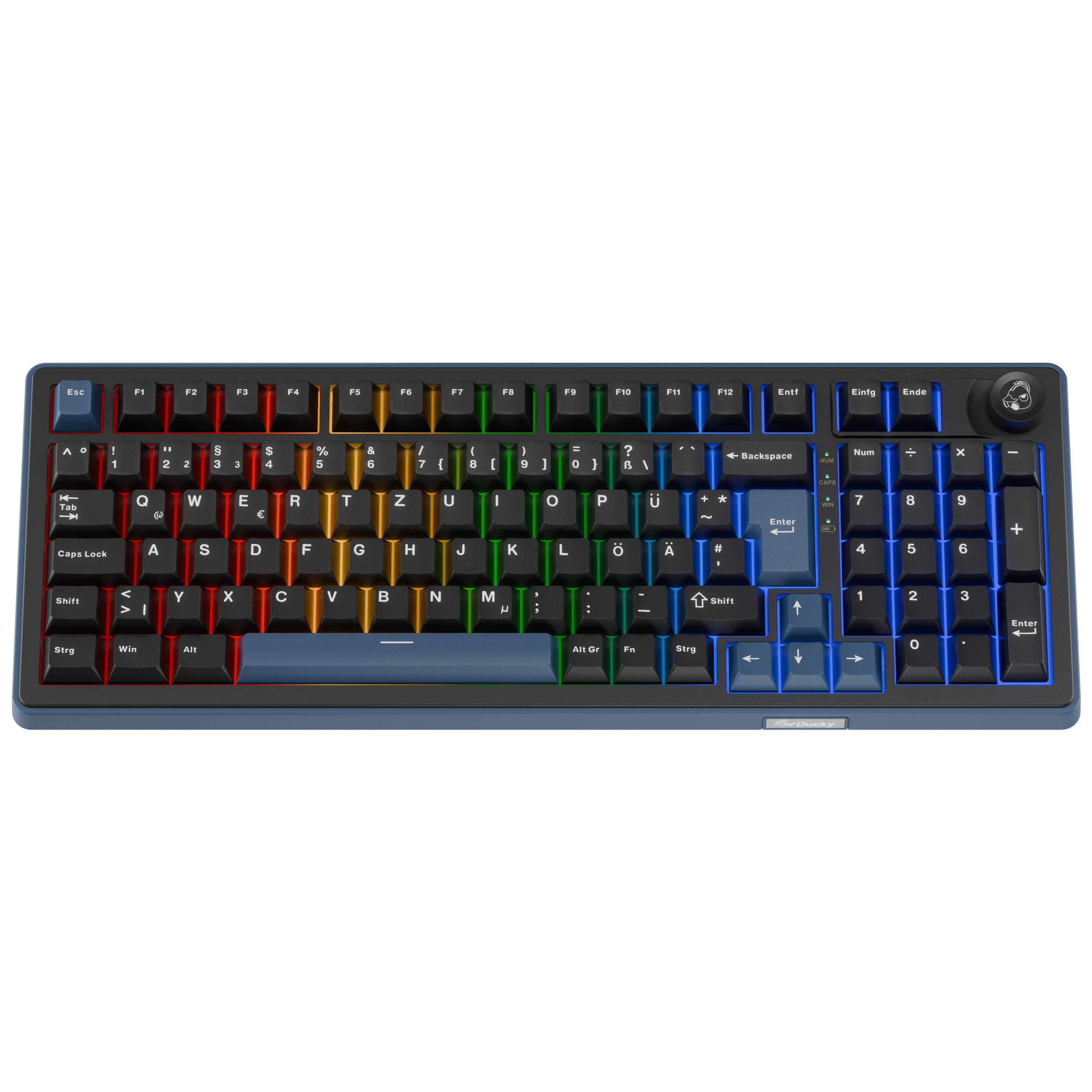Eine blaue mechanische Tastatur mit farbiger Hintergrundbeleuchtung auf weißem Hintergrund.