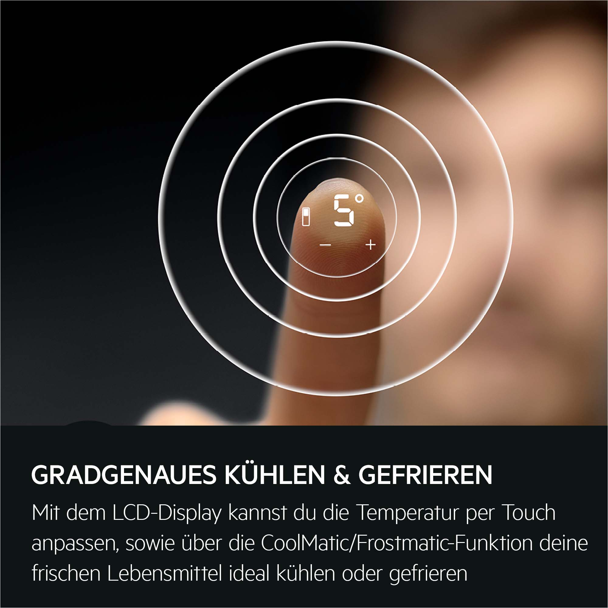 Ein Finger berührt ein Display mit 5 Grad Celsius und Wellenlinien.