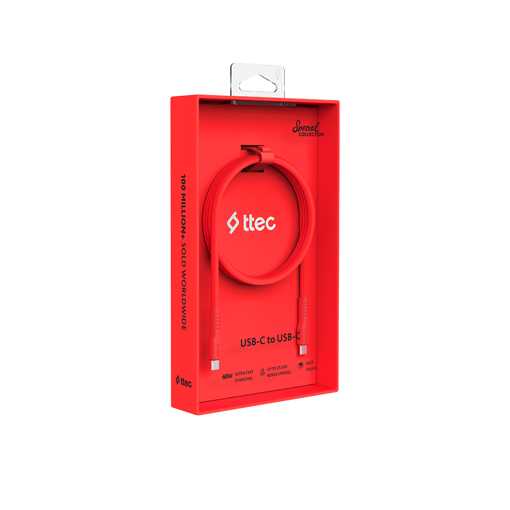 Ttec logolu ve şarj özellikli kırmızı USB-C - USB-C kablosu, kırmızı kutusunda.