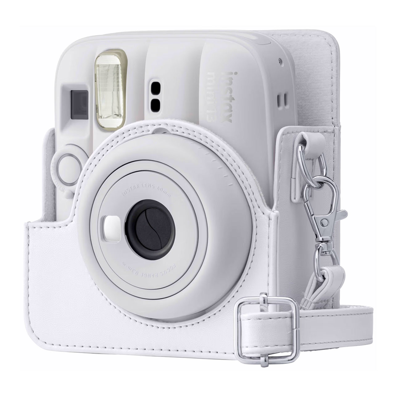 Cámara Instax Mini 13 blanca en una funda de cuero blanca con cierre plateado.
