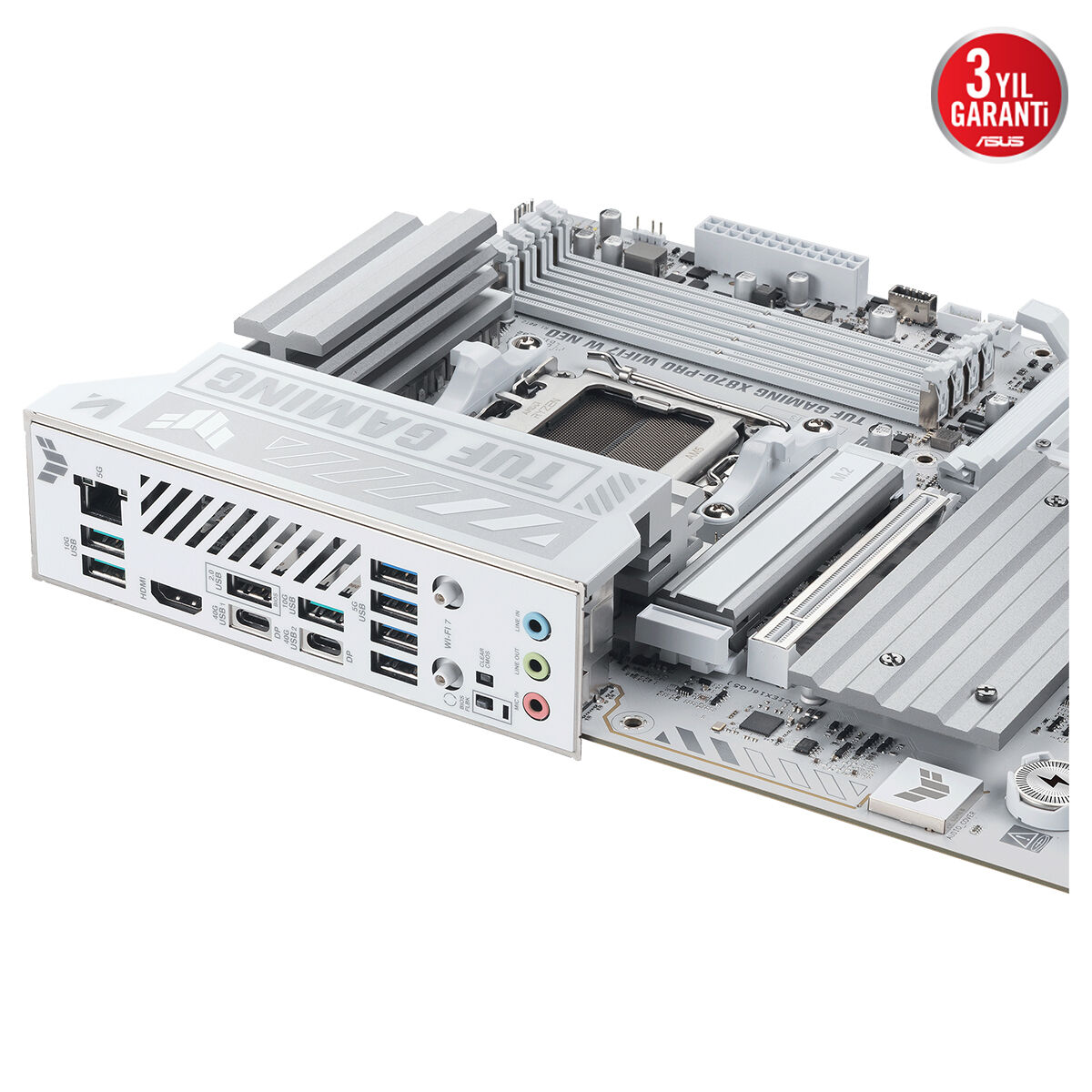 Çok sayıda bağlantı noktasına sahip beyaz ASUS TUF GAMING X870-PRO WIFI anakart.