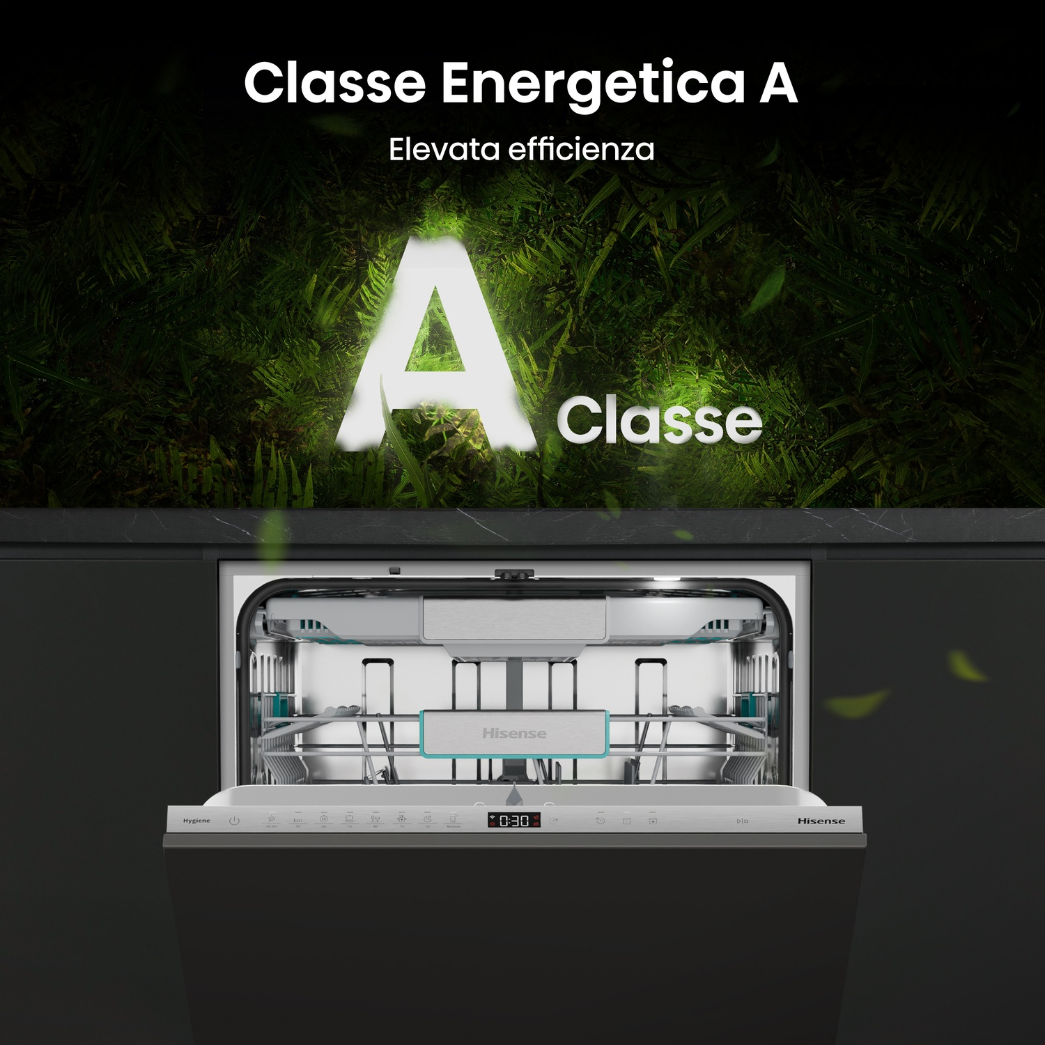 Una lavastoviglie aperta con la scritta "Classe Energetica A" e una grande "A".