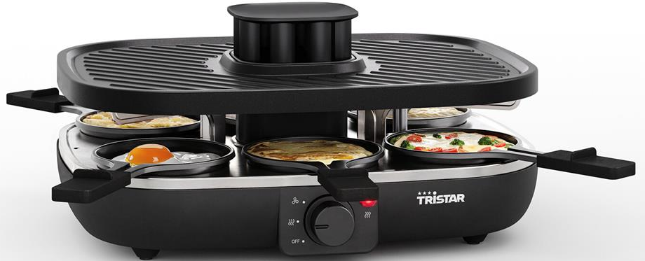 Una griglia per raclette nera con padelle contenenti cibo come pancake, uova e pizza.