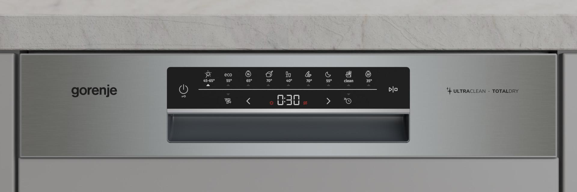 Gorenje-Geschirrspüler-Bedienfeld mit Programmauswahl und 0:30 Timer.