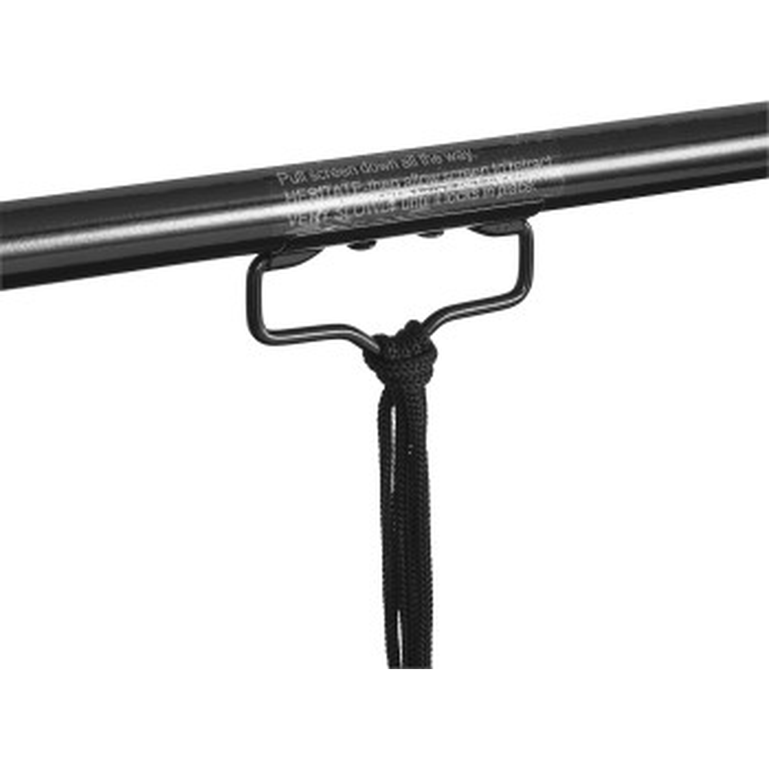 Een zwarte metalen staaf met een haak en koorden.
