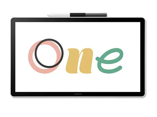 Egy fekete toll egy táblagépen, amelyen az 'One' szó látható.