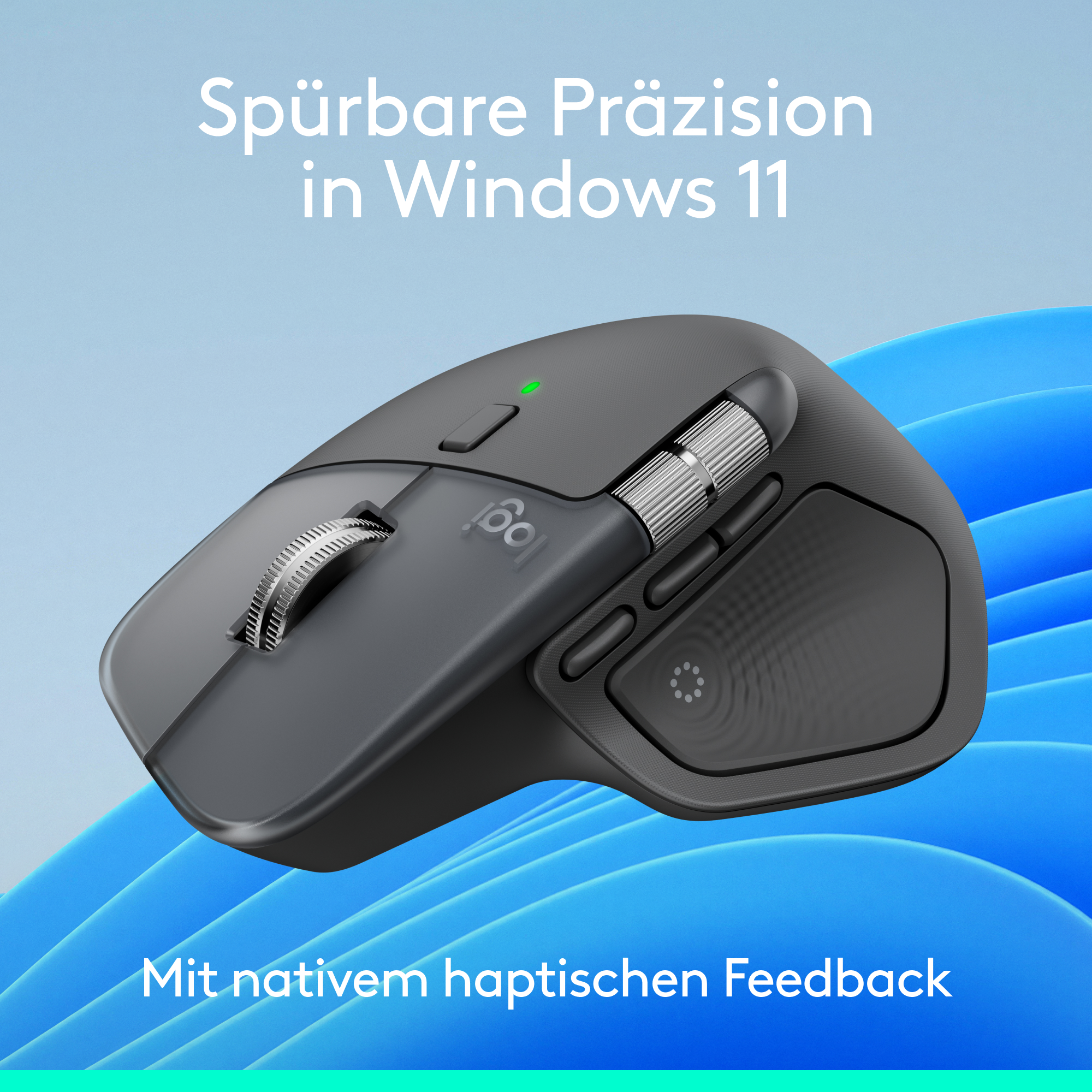 Dunkelgraue Logitech Maus mit Scrollrad und Daumenknöpfen auf blauem Hintergrund.