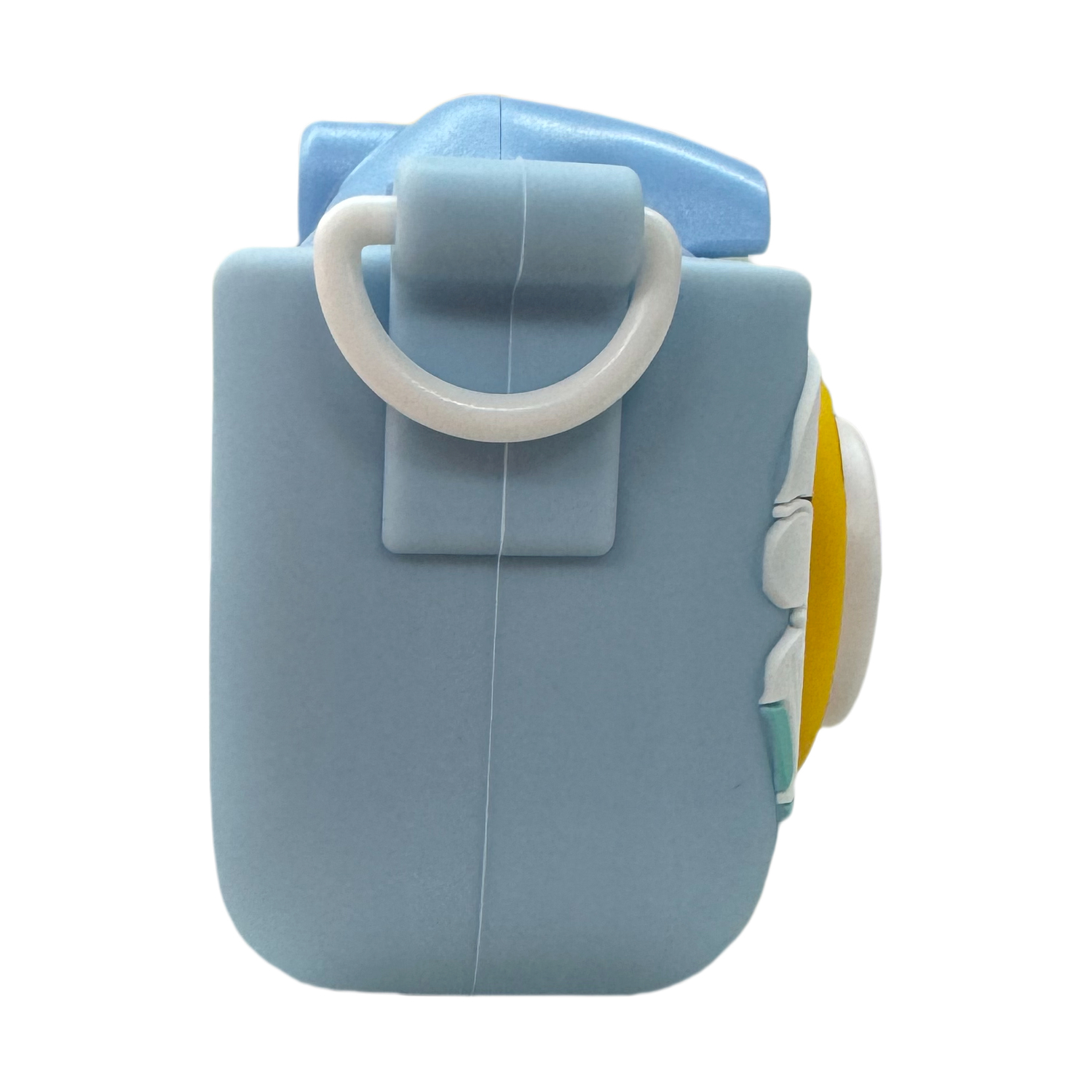 Una mini fotocamera azzurra con un anello bianco e dettagli gialli.