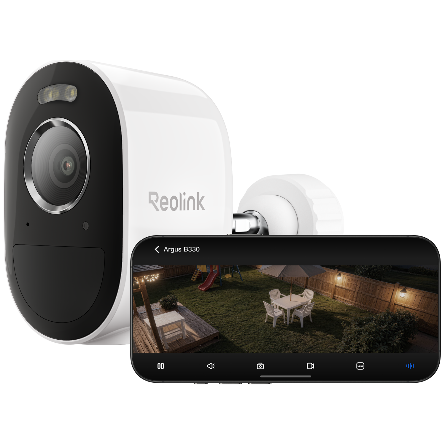 Caméra de sécurité Reolink blanche à côté d'un smartphone affichant un jardin avec des meubles.