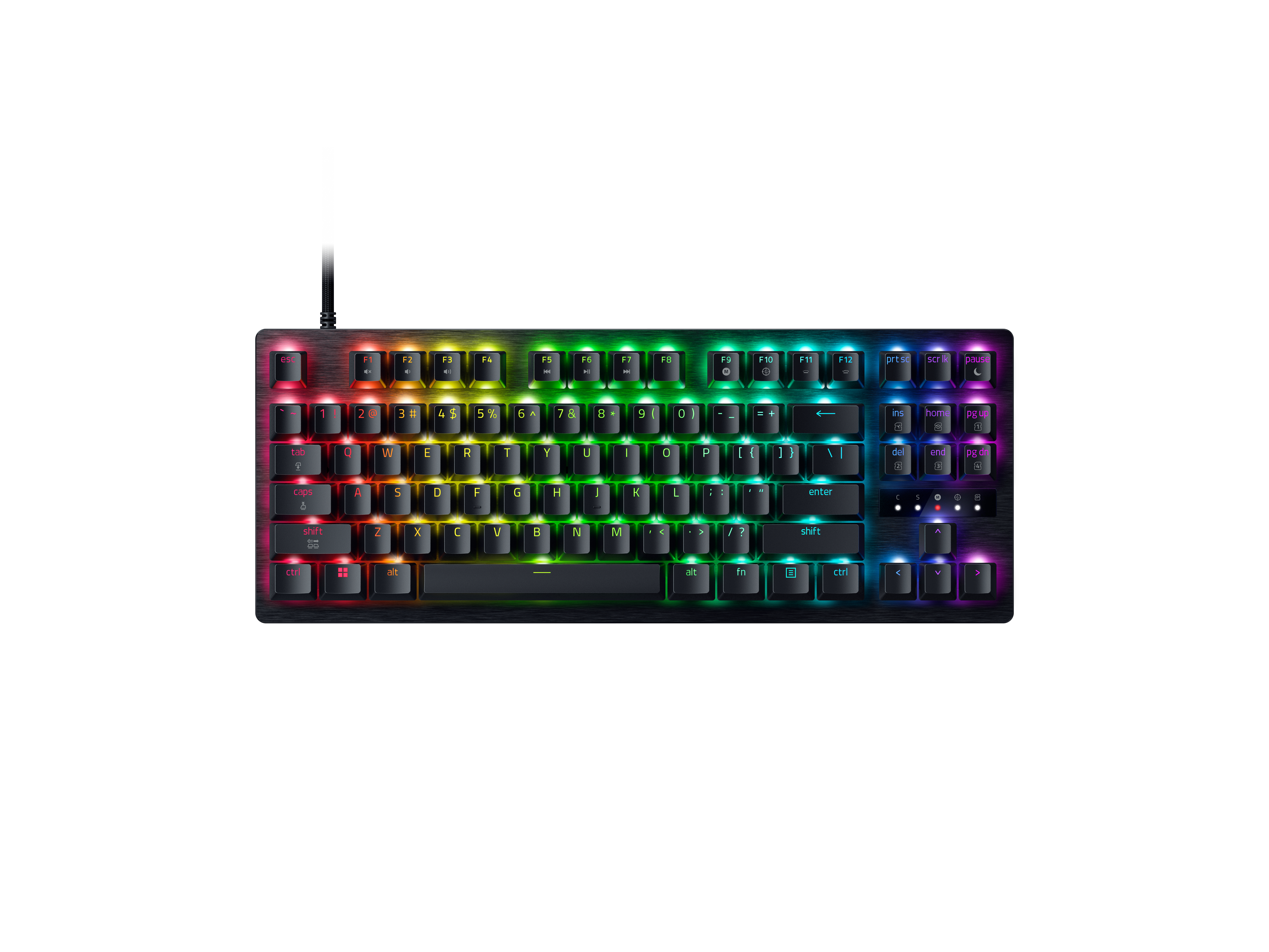 Schwarze Tastatur mit RGB-Beleuchtung, auf weißem Hintergrund.
