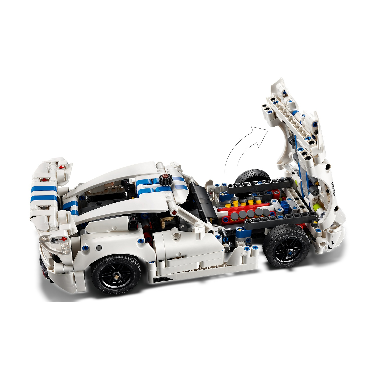 Modello auto Lego Technic bianca con strisce blu. Cofano aperto mostra motore.