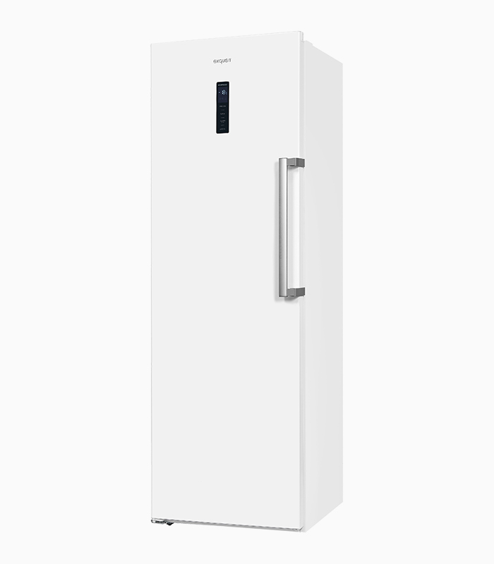Ein weißer Kühlschrank mit silbernem Griff und digitalem Display.