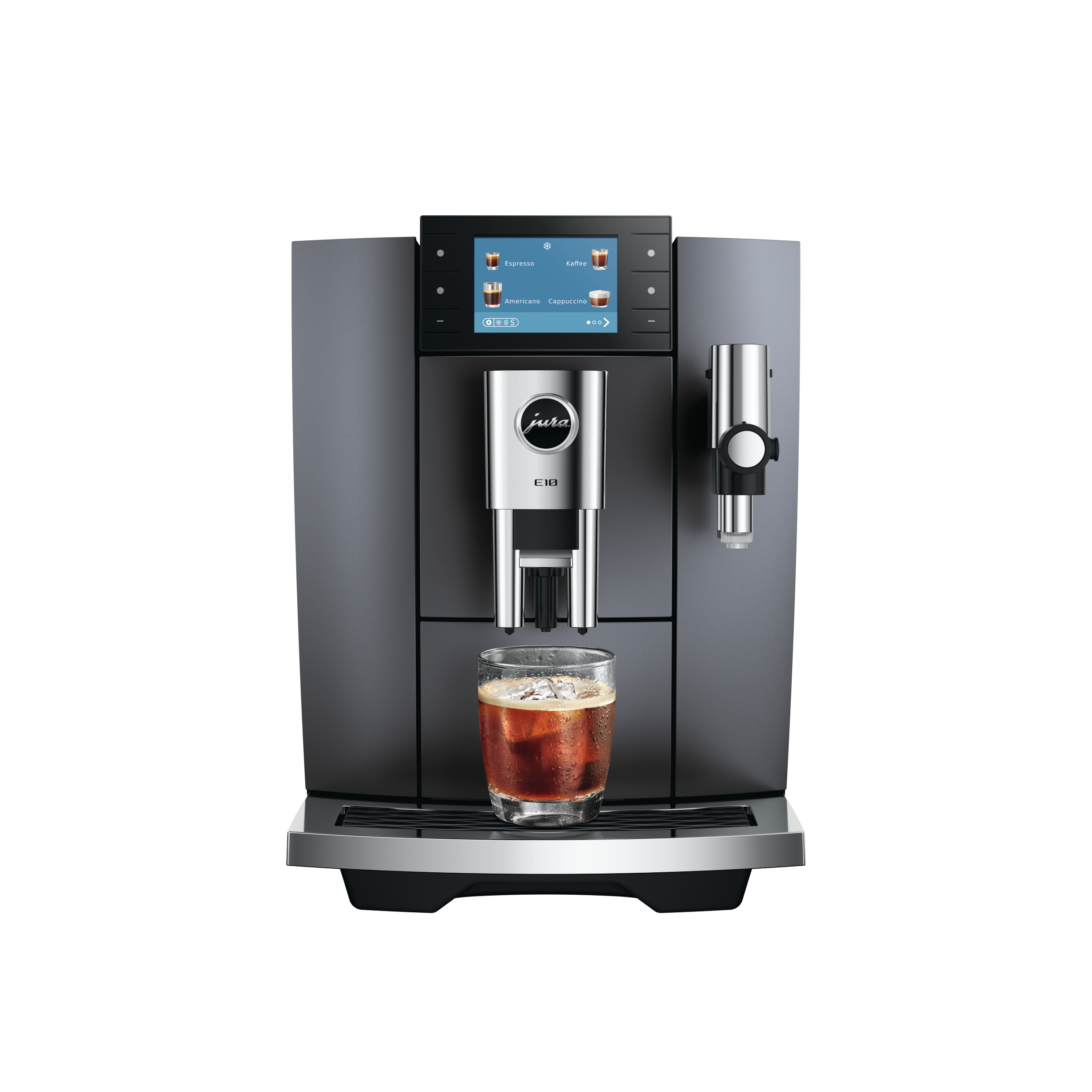 Eine graue Kaffeemaschine brüht ein Getränk in ein Glas mit Eiswürfeln.