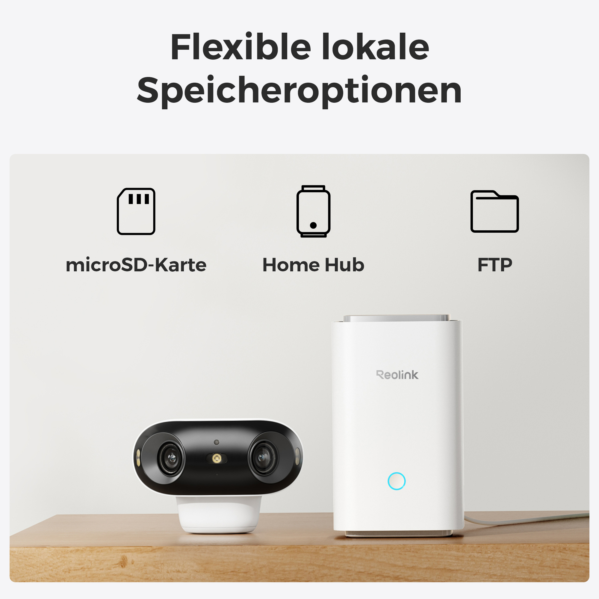 Zwei Reolink-Geräte: eine Kamera und ein Hub, auf einem Holztisch.