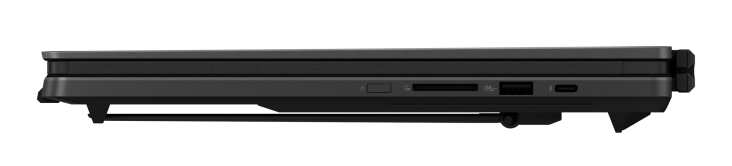 Boczny widok ciemnego laptopa pokazujący porty: USB-A, USB-C i czytnik kart SD.