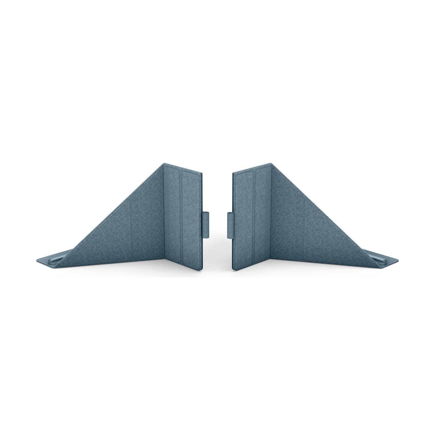 Due supporti per laptop in tessuto blu, a forma di libro aperto.