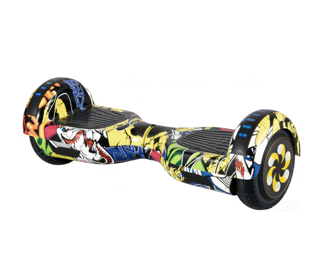 Renkli grafiti sanatı ve mavi LED ışıklı siyah tabanlı bir hoverboard.