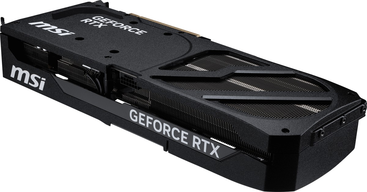 Metal soğutucu ve fan kapaklı siyah MSI GeForce RTX ekran kartı.