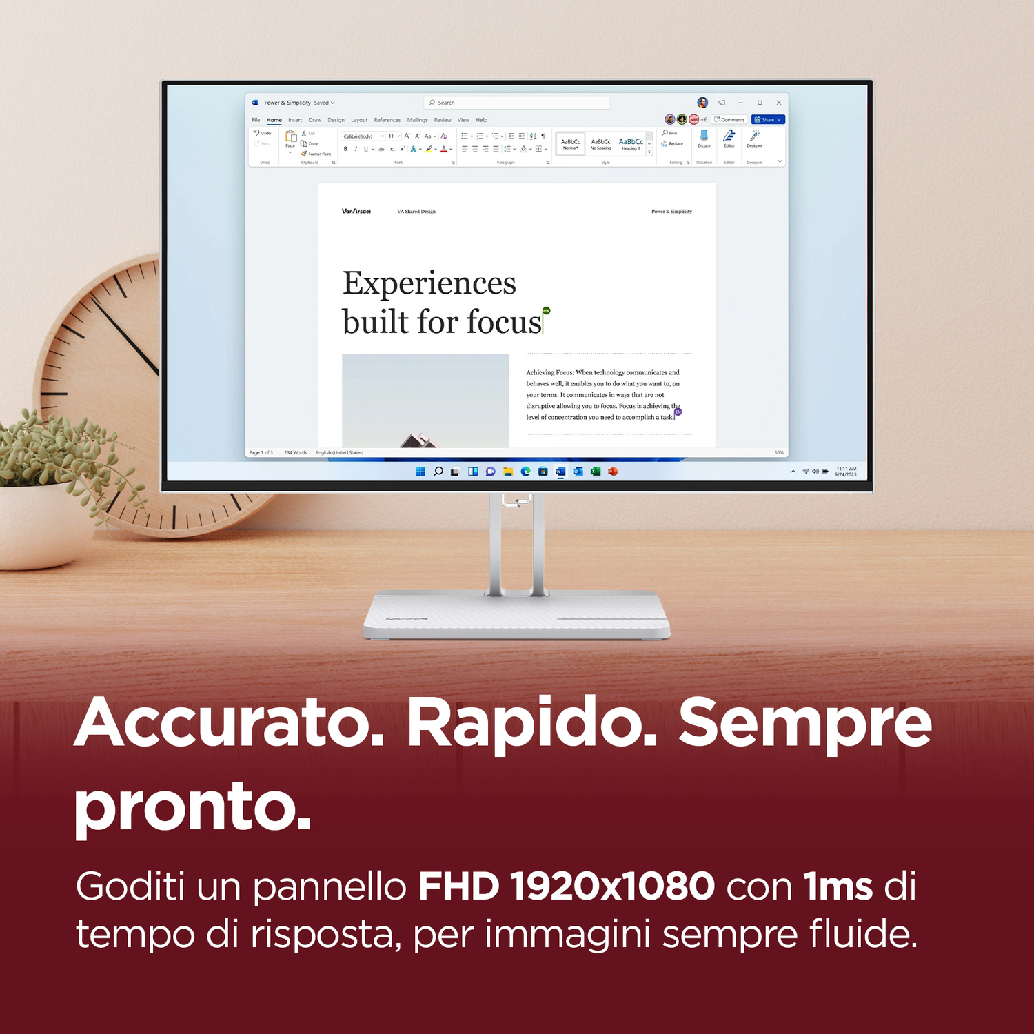 Un monitor mostra un documento intitolato 'Experiences built for focus' e testo.