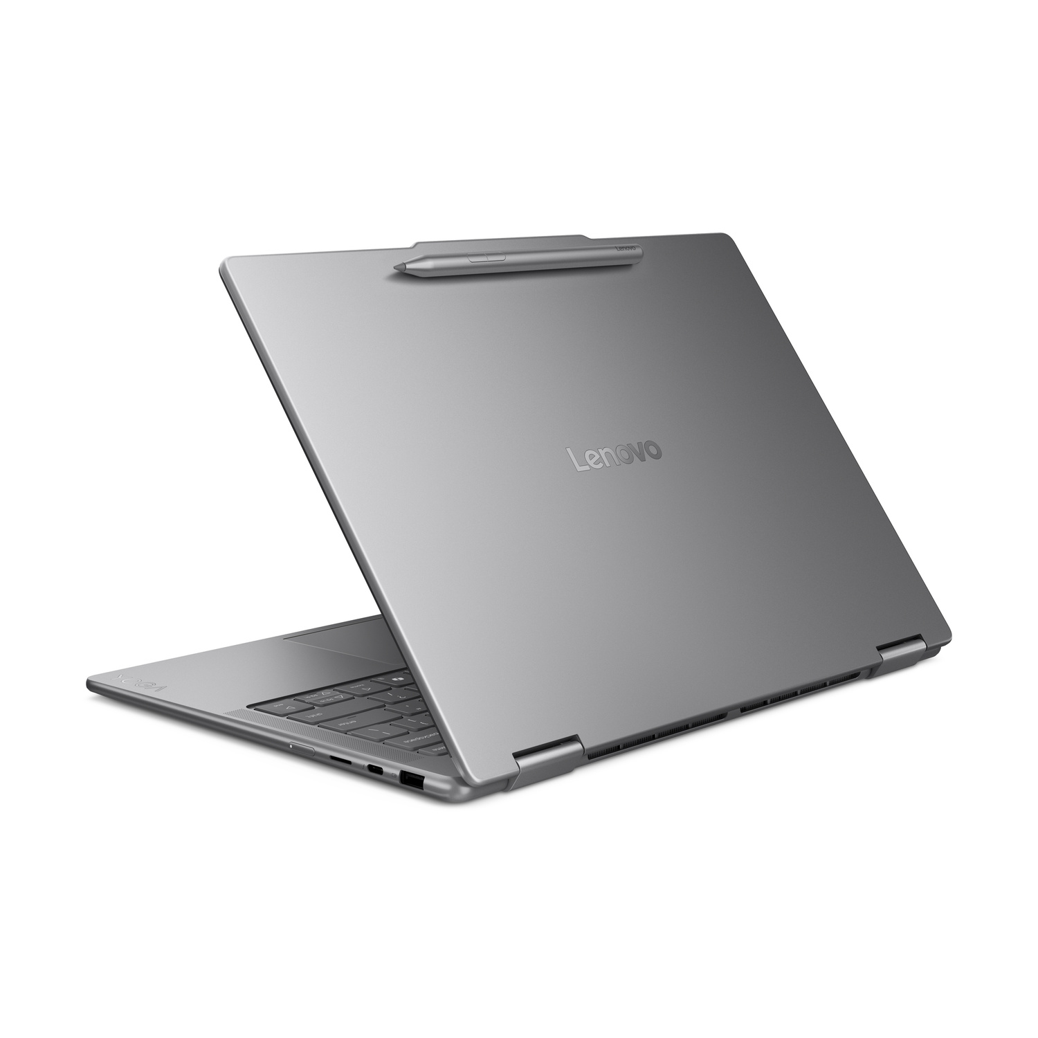 Un laptop Lenovo Yoga argentato con uno stilo appoggiato sul coperchio, mostrato aperto.
