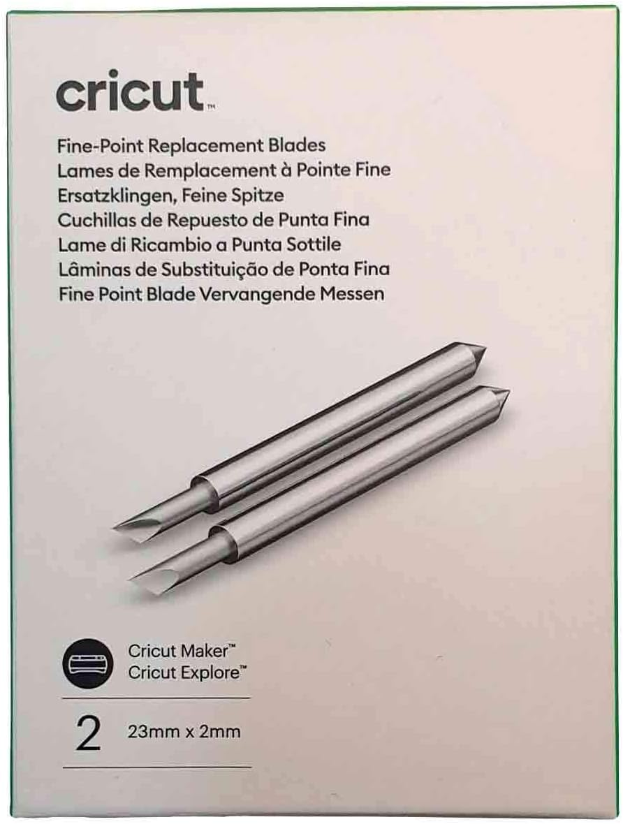 Cricut İnce Uçlu iki bıçağını gösteren kutu, marka ve özellikler.