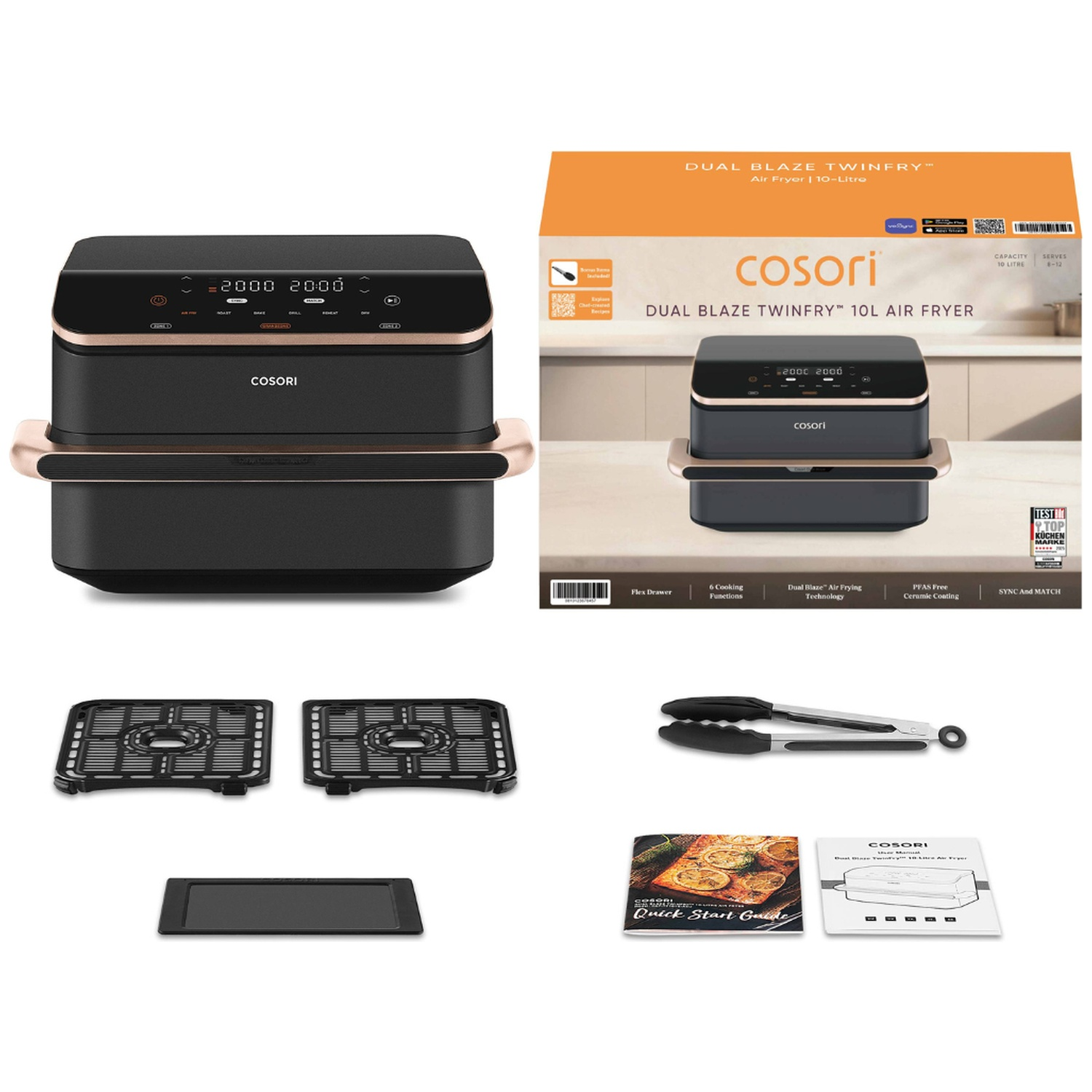 Une friteuse à air Cosori noire, un manuel, un guide de cuisson et des accessoires sont présentés sur un fond blanc.