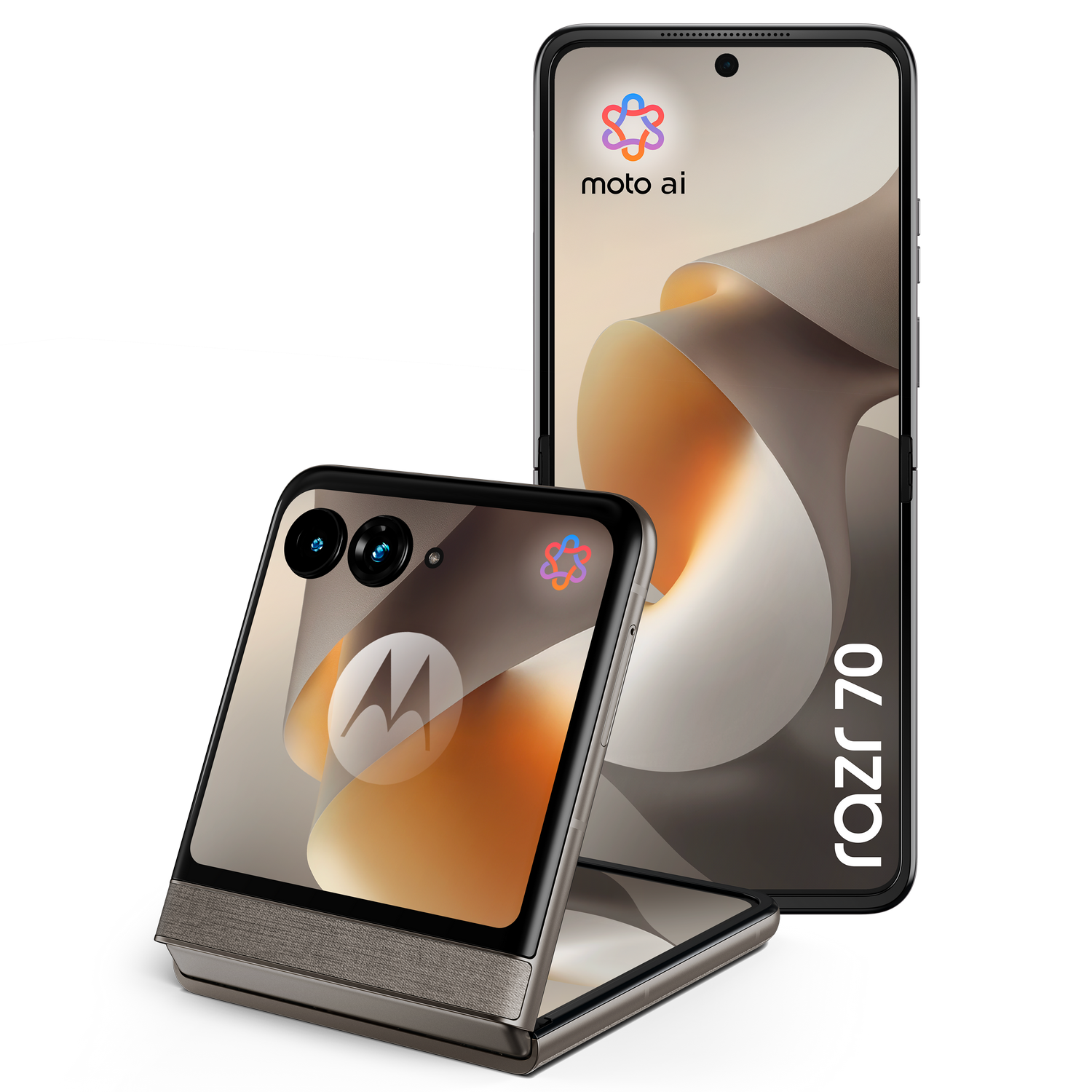 Un Motorola Razr 70 abierto y uno cerrado sobre fondo negro.