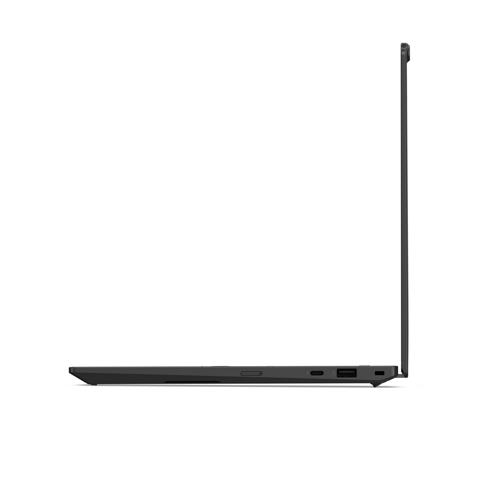 Seite eines schwarzen Laptops mit USB-C-, USB-A- und SD-Kartensteckplätzen.