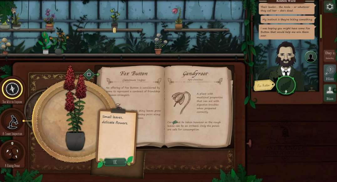 Eine Pflanze mit roten Blüten in einem Topf, daneben ein Buch mit Pflanzenbeschreibungen.