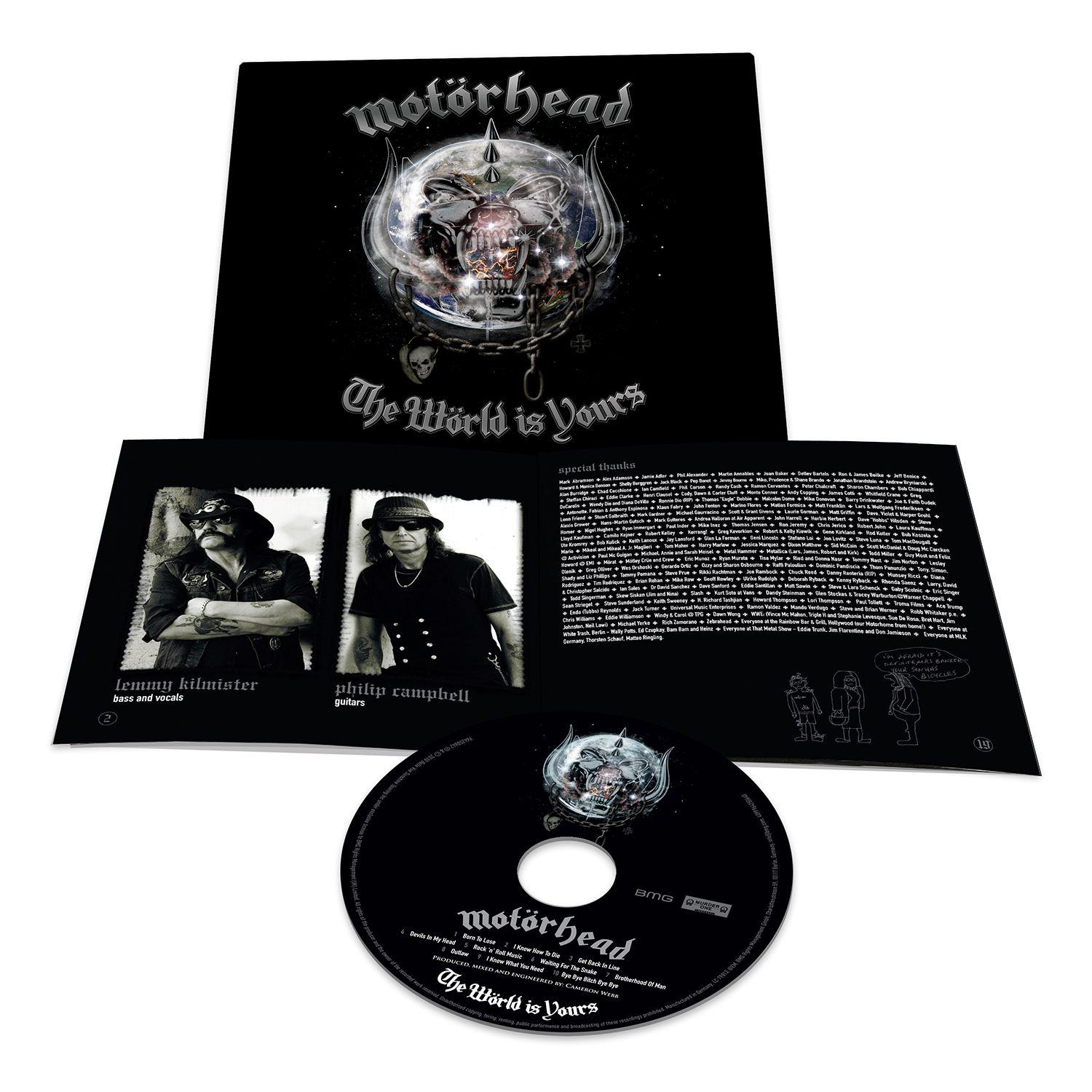 Motörhead Albumcover mit Totenkopf-Erde, Bandfotos und Trackliste.