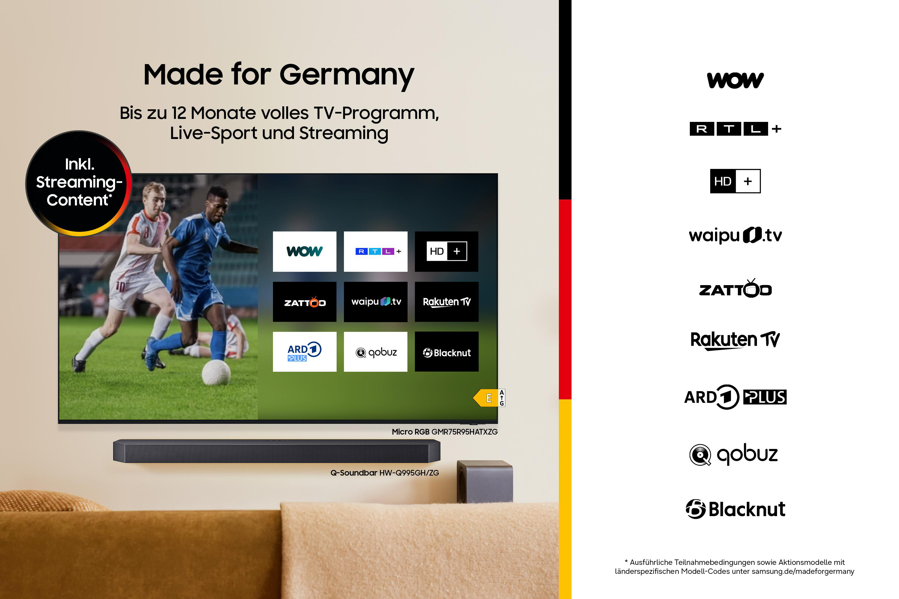 Samsung TV mit Fußballspiel, Logos von Streaming-Diensten und Soundbar.