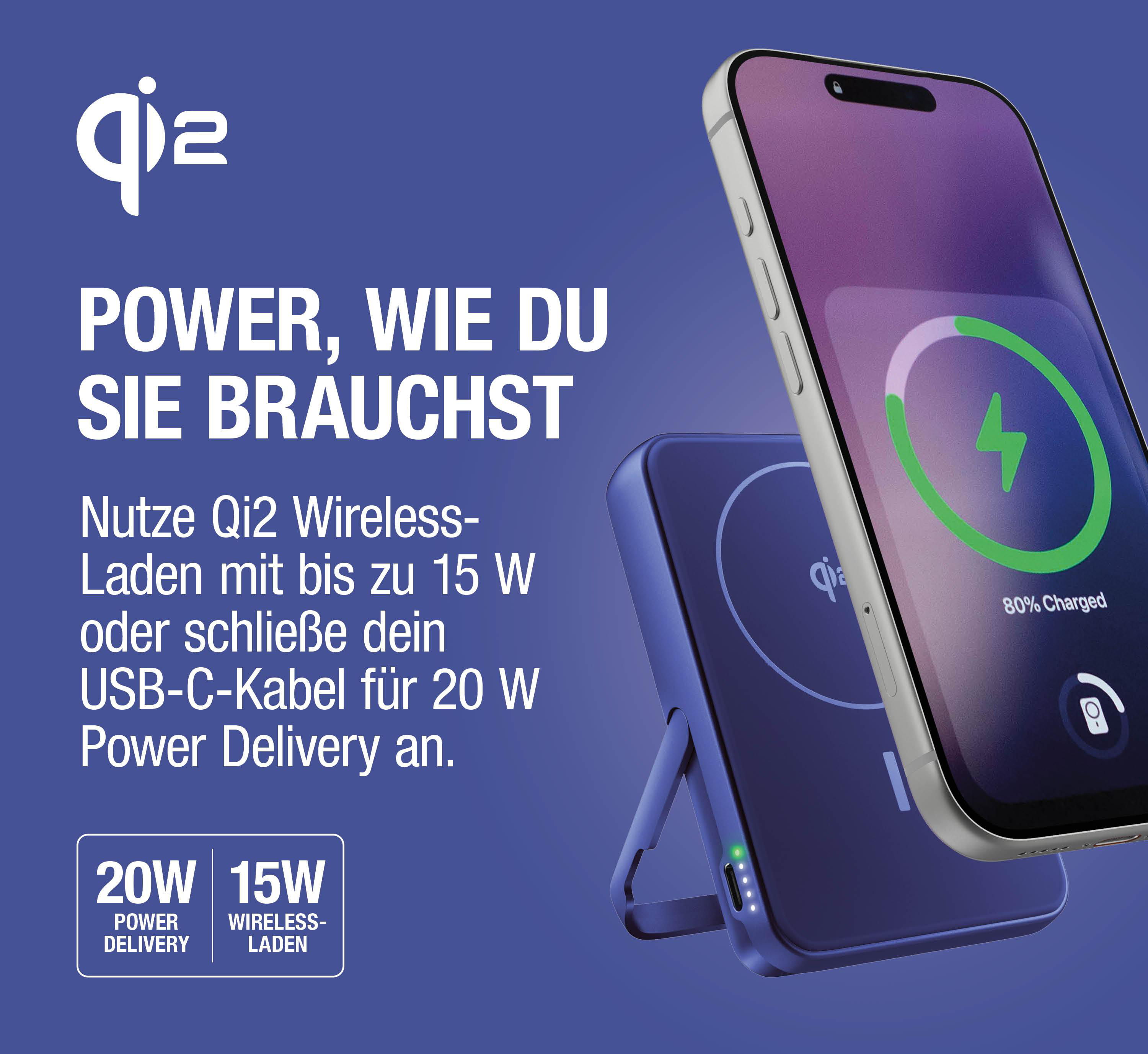 Ein Smartphone lädt drahtlos auf einem blauen Qi2-Ladegerät mit Ständer.