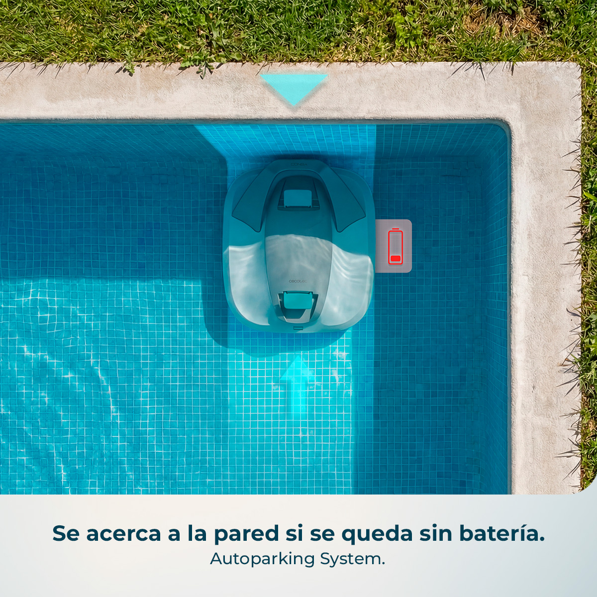 Un limpiafondos se acerca a la pared con indicador de batería baja.