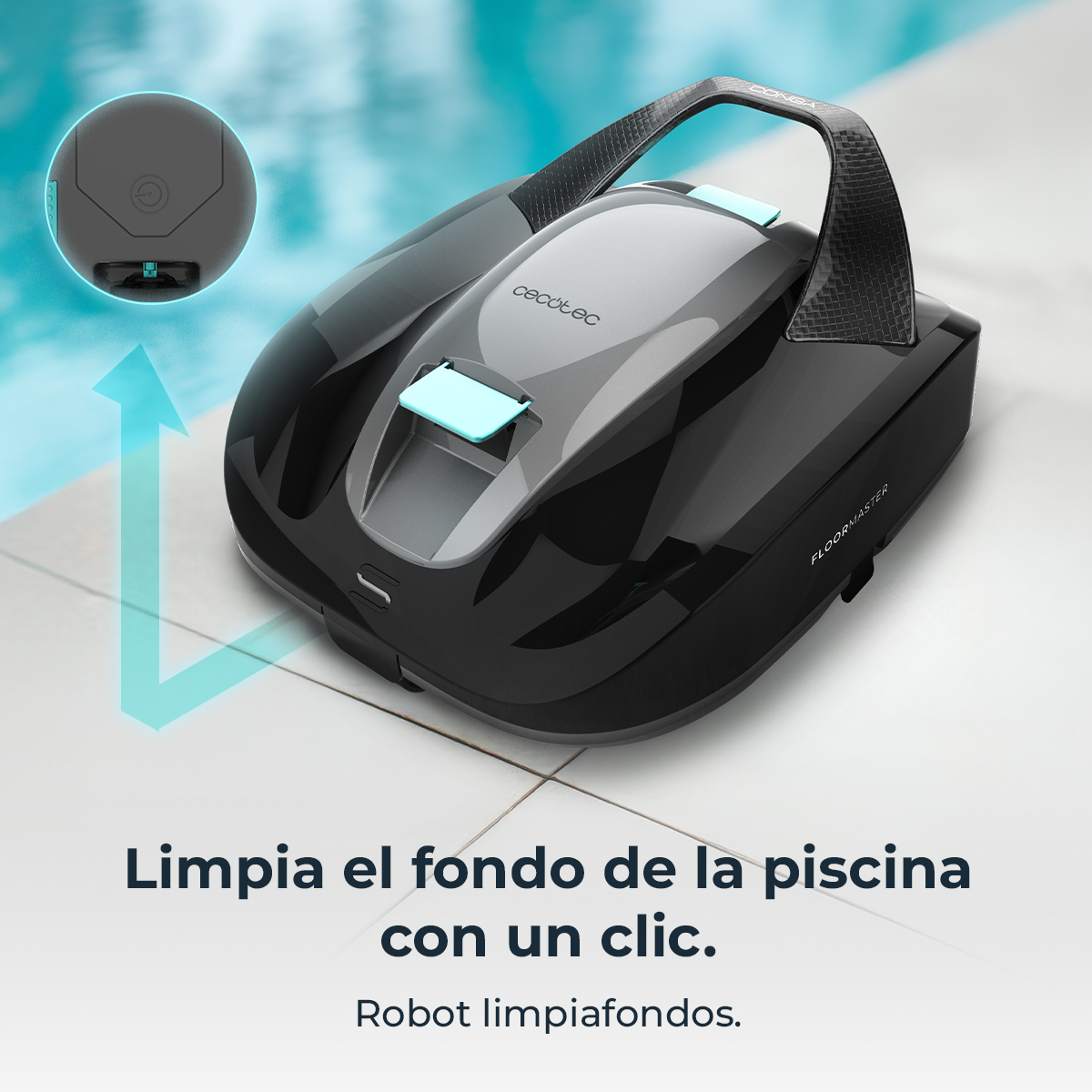 Un robot negro para piscina junto al borde con agua azul al fondo.